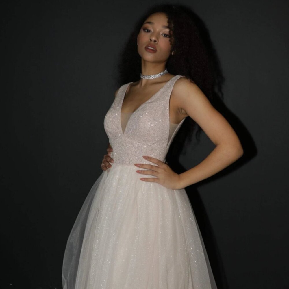 Elegant Sparkle V-Neck Midi Dress - Blush